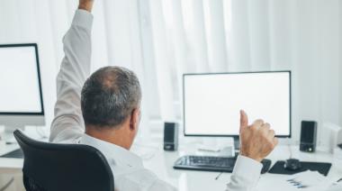 La CGT presiona al Gobierno para reducir la jornada laboral de 48 horas semanales
