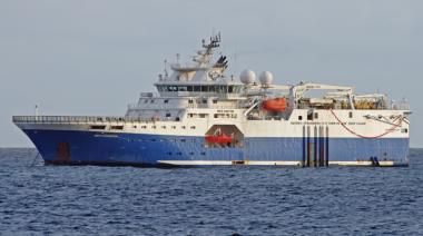 El barco de la exploración sísmica se acerca a Mar del Plata