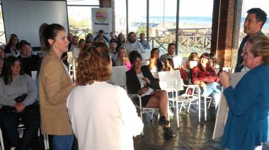 Se entregaron diplomas del Programa Emprender y cinco proyectos fueron subsidiados con $140 mil