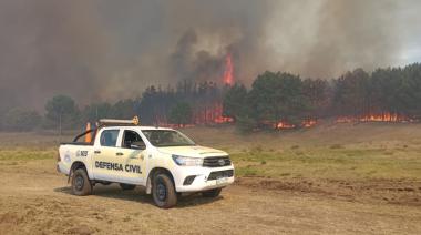 Bomberos y Defensa Civil combatieron tres incendios iniciados por las altas temperaturas