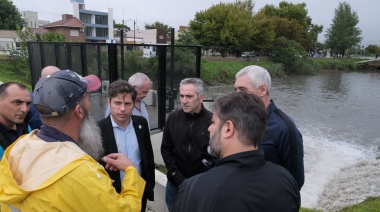 Kicillof recorrió dos distritos y la Provincia despliega acciones en zonas afectadas