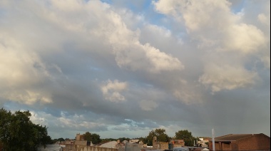 Pronóstico: fuertes vientos y continúa la posibilidades de lluvia
