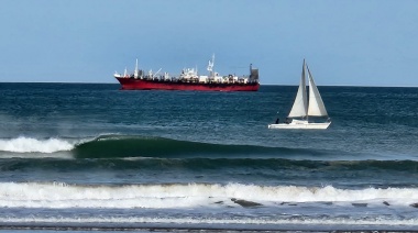 Sorpresa por la presencia de buques poteros cerca de la costa necochense