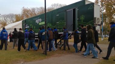 Aula interactiva de la agroindustria está de visita en la ciudad