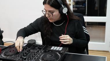 La Hija del Chapo, la protagonista de la noche musical de la ciudad