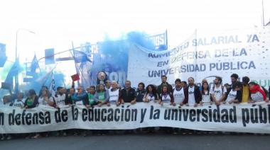 Docentes universitarios convocaron un paro de 48 horas por mejoras salariales y marcharán contra la Ley Bases