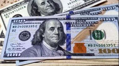 El dólar blue siguió su escalada y marcó un nuevo récord