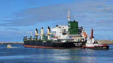 Puerto Quequén optimiza su rotación de buques: 9 movimientos en un día