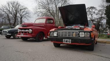 Balance positivo del primer Car Show con desfile incluido por el Puente Colgante