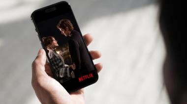 Regresan Emily en París, The Umbrella Academy y Los Anillos de Poder: Las novedades de agosto en las plataformas streaming