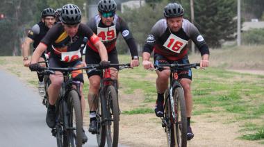 Ganadores locales en el duatlón “Desafío de los Senderos”