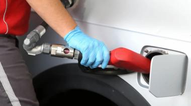 YPF y Shell bajarán las naftas 1% y el gas oil 2% desde este martes