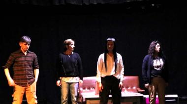 Estreno teatral: actores y el autor adelantan la obra “Compulsivos”