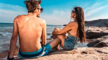 Necochea en La Nación: El balneario con 64 kilómetros de playa que fue un boom en los 80 y tiene un médano famoso