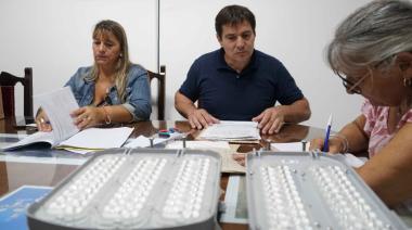 Tres oferentes para la compra de nuevas luminarias