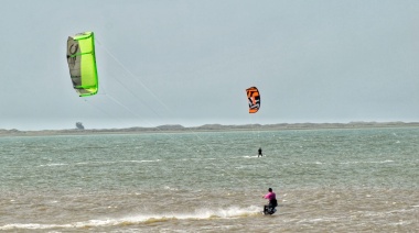 Kitesurf: Un deporte más para practicar en el mar