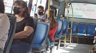 El uso de barbijos ya no es obligatorio en ámbitos educativos y laborales de la provincia de Buenos Aires