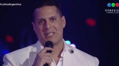 Un participante de La Voz Argentina terminó llorando con la devolución de Montaner: “He sido fuerte contigo”