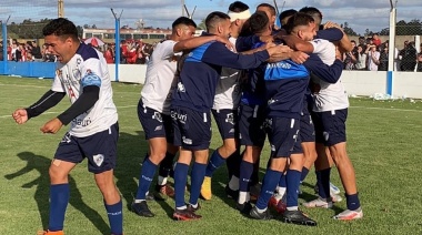 Independiente goleó a Sportivo y es pentacampeón