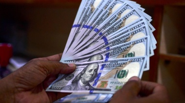 El dolar marcó un nuevo récord