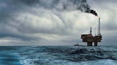 Kicillof habló de cinco “proyectos estratégicos” y respaldó el petróleo off shore
