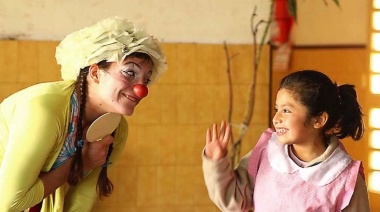 "Hacer reír es algo maravilloso porqué llegas al corazón de las personas"