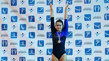 Zoe Schutten es otra vez campeona nacional en trampolín