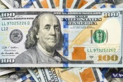 El dólar blue arrancó estable, pero suben los financieros