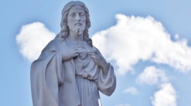 Se colocará una escultura del Sagrado Corazón de Jesús en Quequén