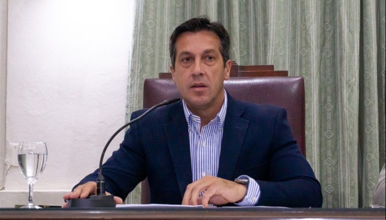 Arturo Rojas aborda desafíos económicos y llama a la unidad durante la apertura de Sesiones en el Concejo Deliberante