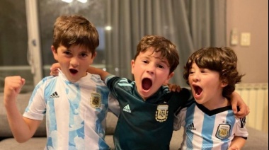 Thiago, Ciro y Mateo Messi arrasaron con sus gestos, caras y se apoderaron del club: los tres con la camiseta del PSG