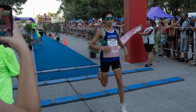 Actitud Solidaria: Thiago Rojas y Verina Vezzi, los ganadores en el parque