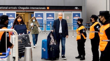Migraciones: podrán ingresar al país extranjeros que sean parientes directos de argentinos
